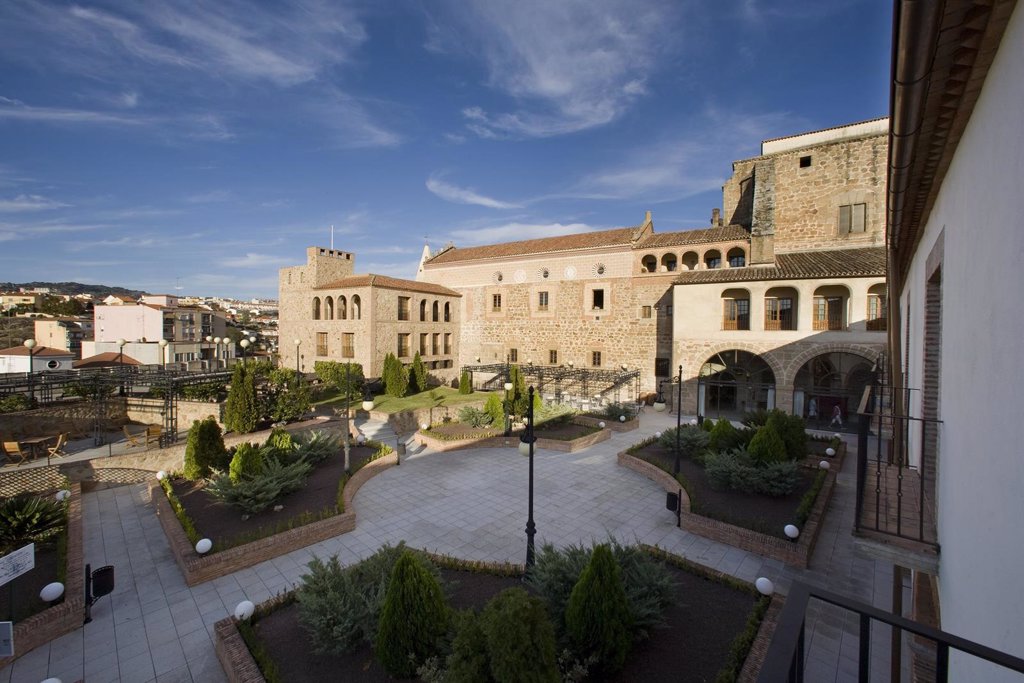 Academia de Oposiciones destacada en Plasencia