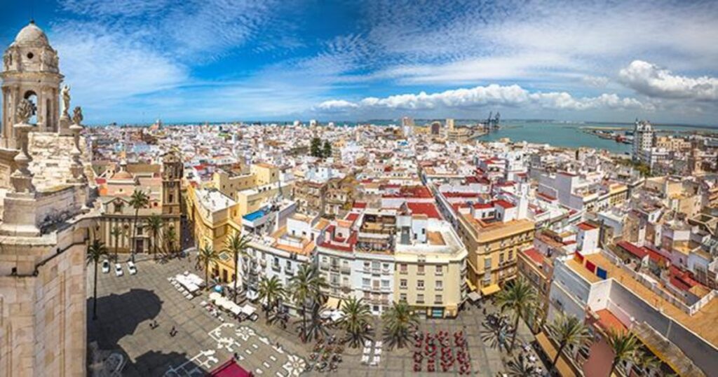 Academia de Oposiciones destacada en Cádiz