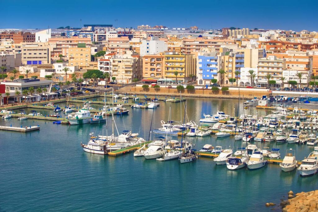 Academia de Oposiciones destacada en Roquetas de Mar